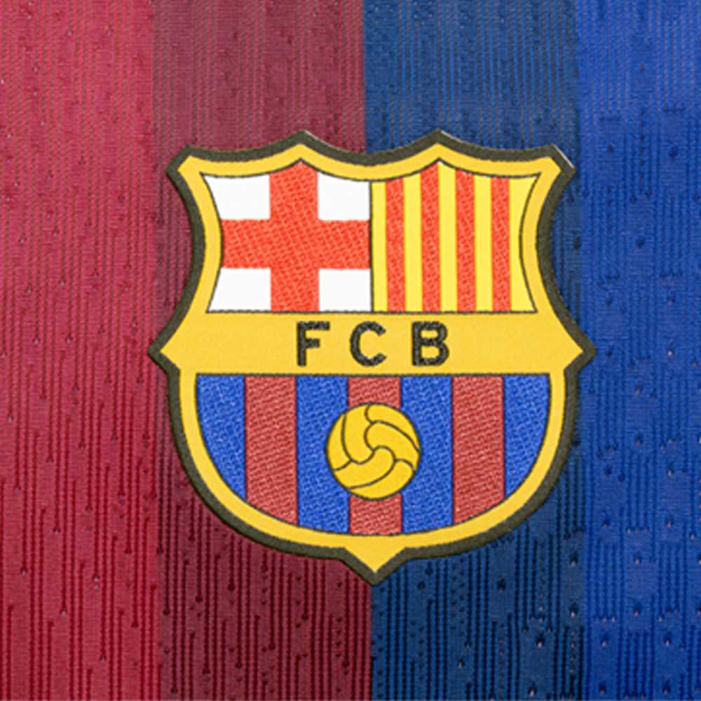 Player Edition FC Barcelona Home Uniform 2026/27 - angle 4